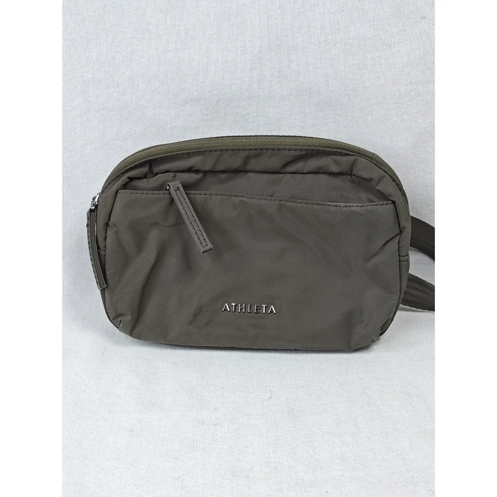 Athleta All About Crossbody Belt Bag Fanny Pack‎ Green Small Concert Festival